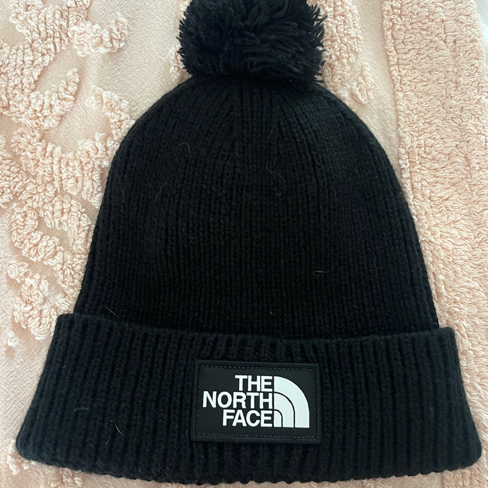 The North Face Kids Black Pom-Pom Beanie